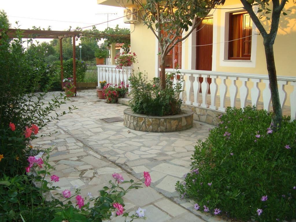 Apartment Victoria Agios Georgios (Corfu) Exterior foto