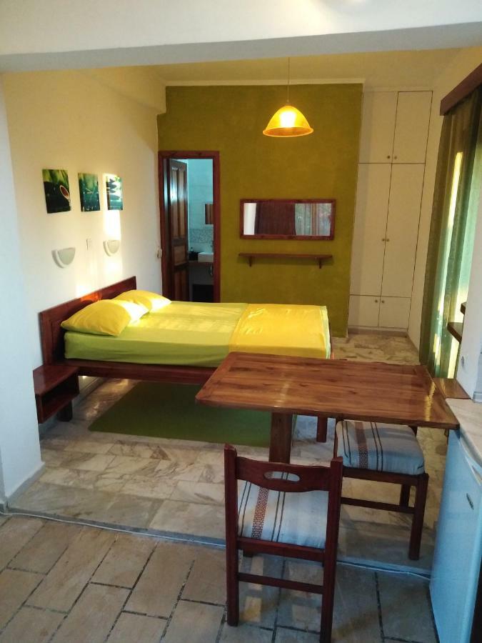 Apartment Victoria Agios Georgios (Corfu) Exterior foto