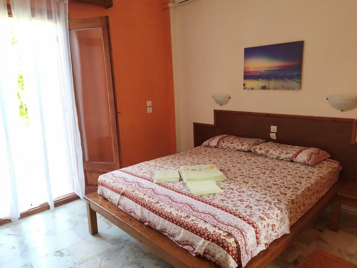 Apartment Victoria Agios Georgios (Corfu) Exterior foto